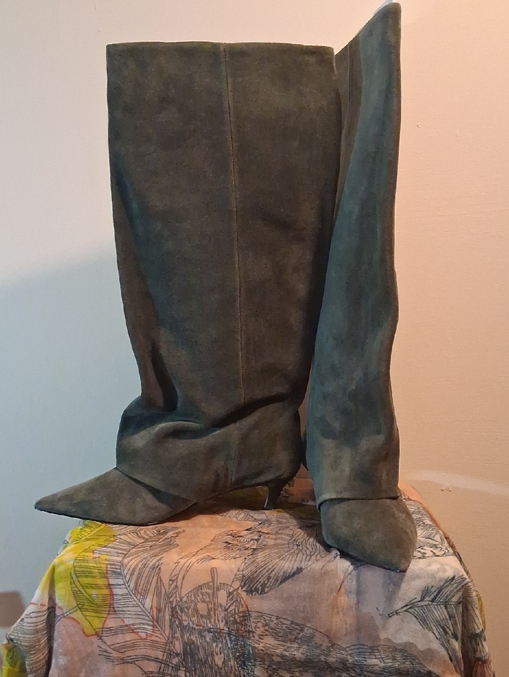 Steve Madden Green Suede Knee-High Kitten Heel Boots